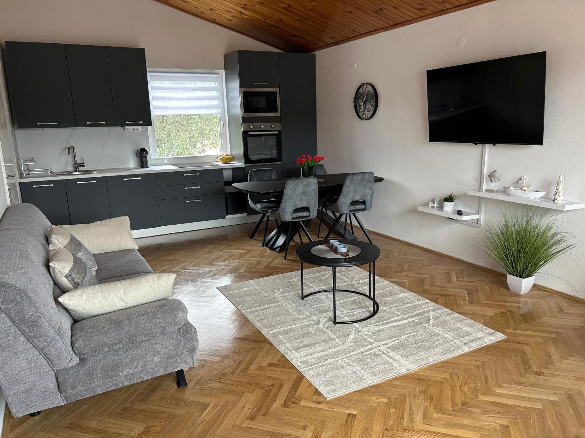 Apartment Golubica 2 Marina Zewnętrze zdjęcie