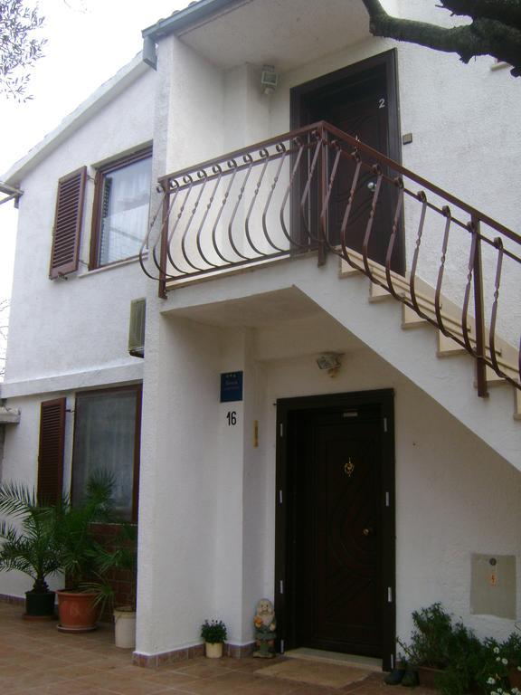 Apartment Golubica 2 Marina Zewnętrze zdjęcie