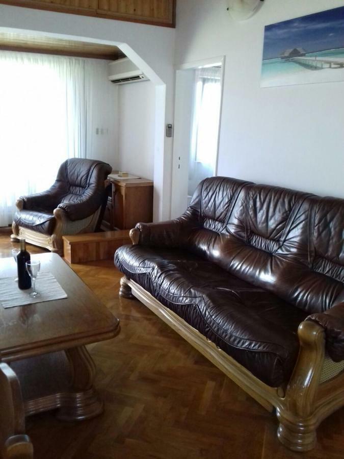 Apartment Golubica 2 Marina Zewnętrze zdjęcie